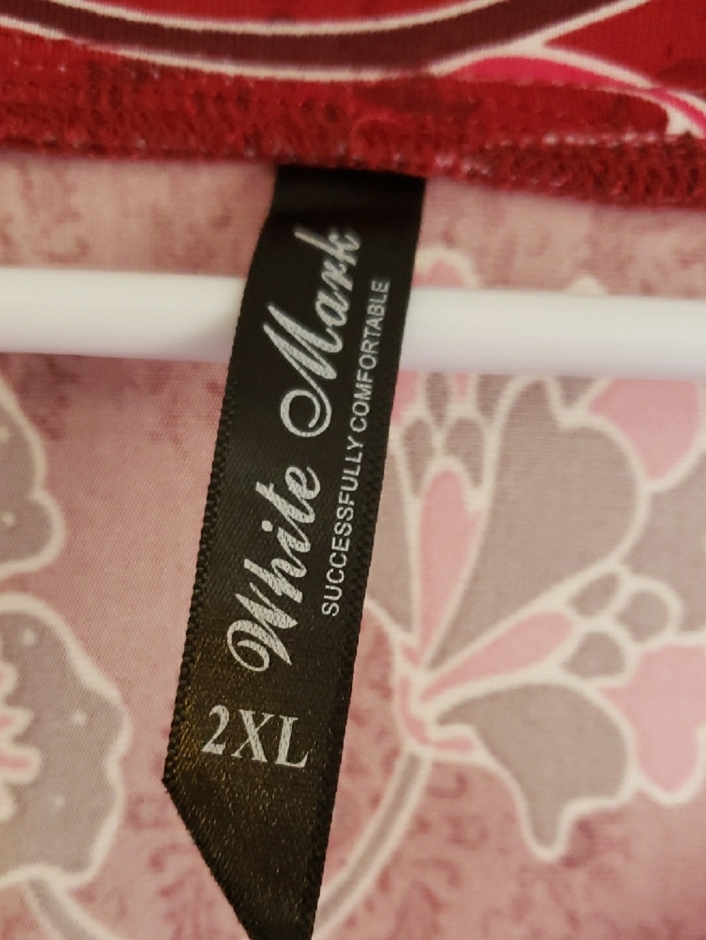 White Mark Burgundy Pink Floral Tunic Top - Picture 2 of 4